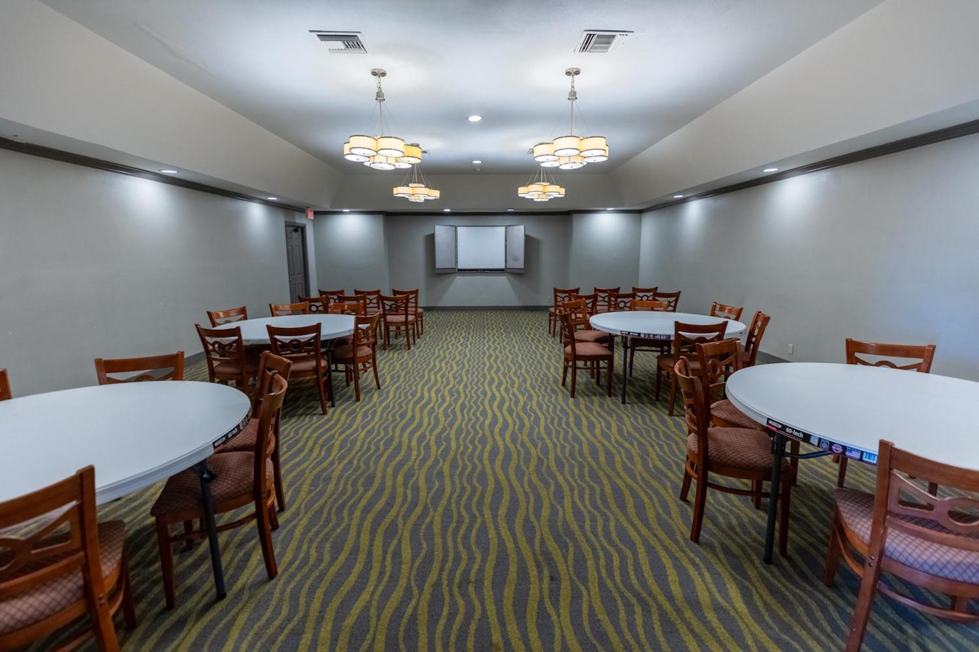 Red Roof Inn & Suites Irving - Dfw Airport South Екстериор снимка